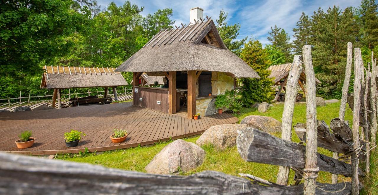 Kassari Puhkekeskus Hotel Kaina Exterior photo